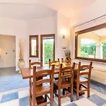 别墅 With Private Pool Just 400 Meters From The - *
