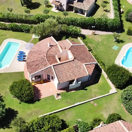 With Private Pool Just 400 Meters From The - *