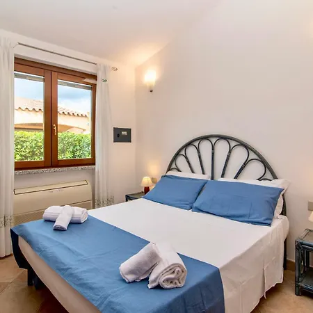 With Private Pool Just 400 Meters From The - Villa