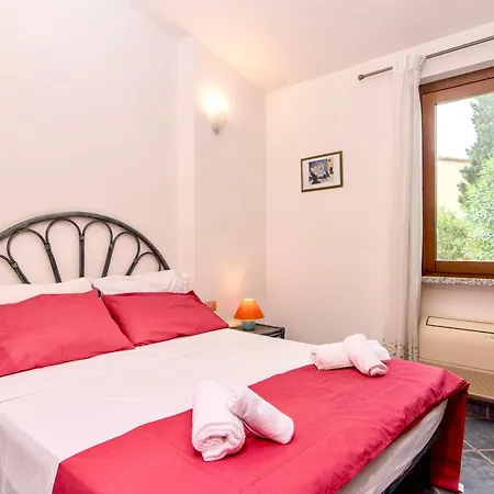 Villa With Private Pool Just 400 Meters From The -