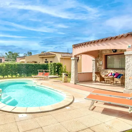 Villa With Private Pool Just 400 Meters From The -