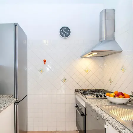 With Private Pool Just 400 Meters From The - Villa Costa Rei