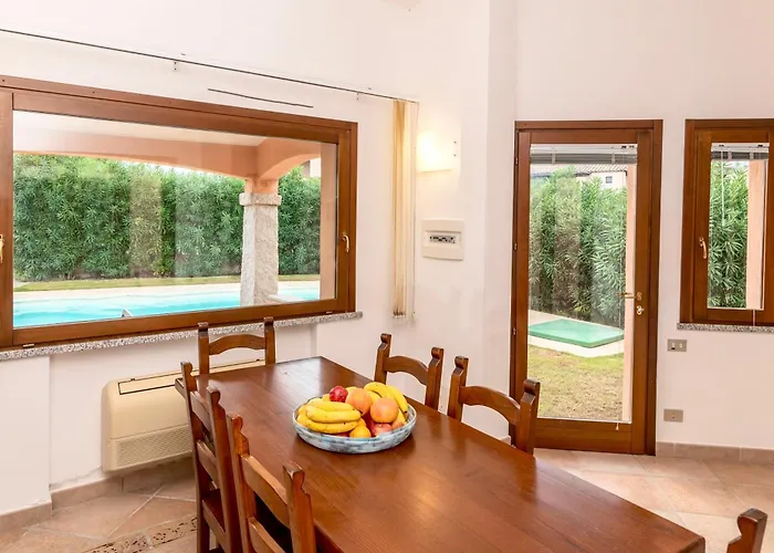 With Private Pool Just 400 Meters From The - Willa *