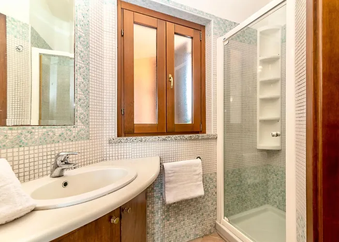 With Private Pool Just 400 Meters From The - Willa *