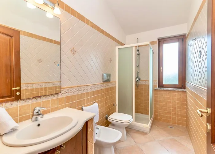 With Private Pool Just 400 Meters From The - * Costa Rei