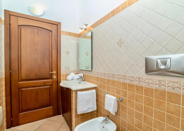 With Private Pool Just 400 Meters From The - Willa *